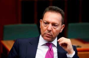 Στουρνάρας ο βλοσυρός